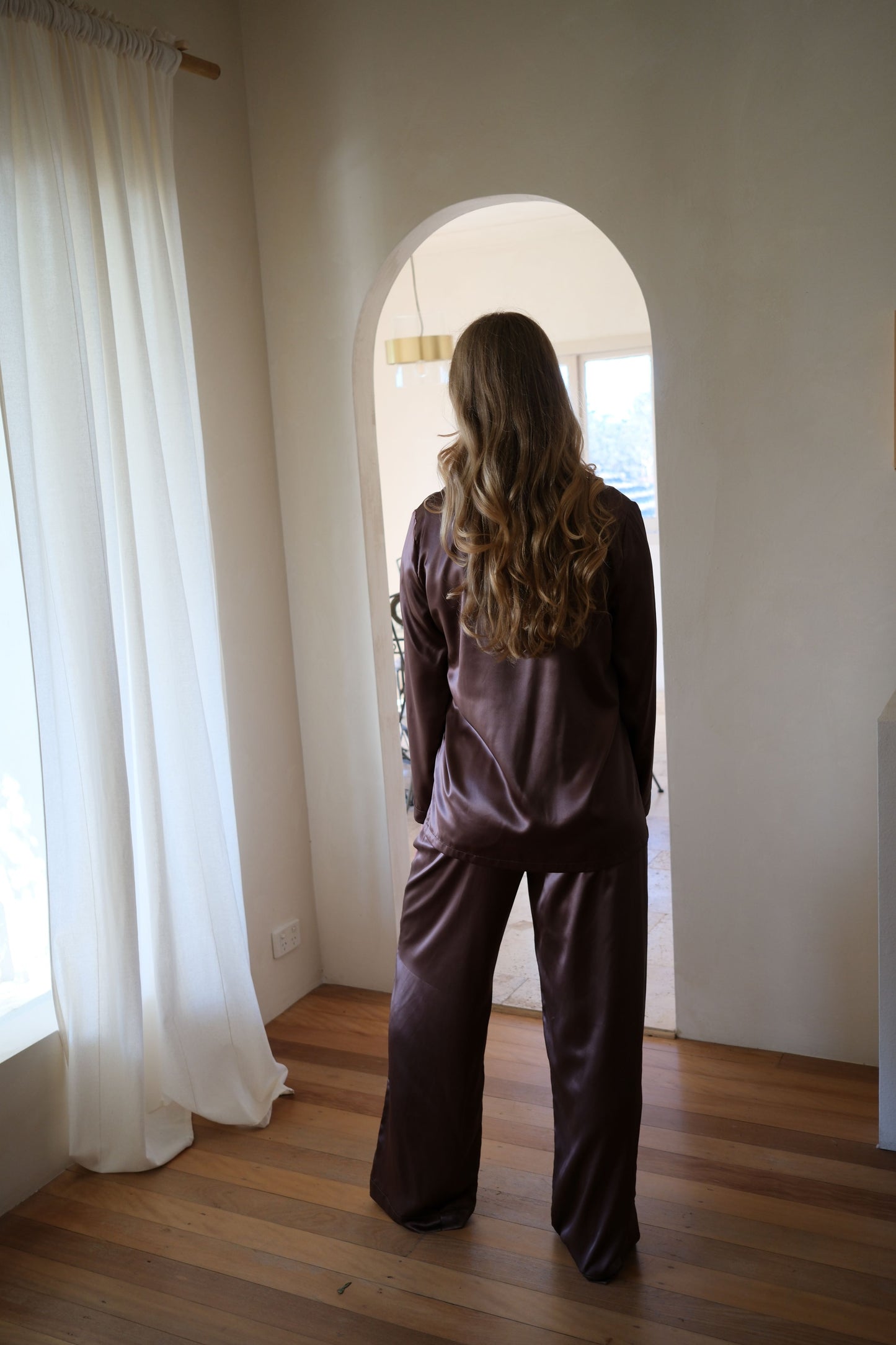 The Angel Long Silk Set - Espresso