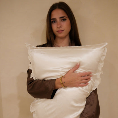Organic Mulberry Silk Pillowcase (Frill) - Pearl