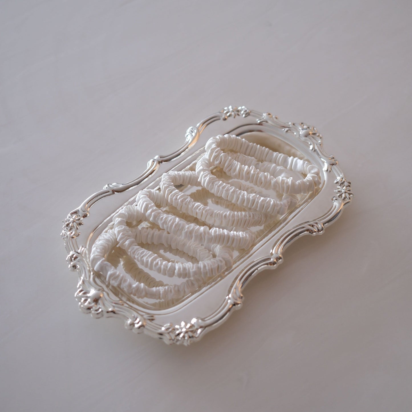 Silk Scrunchie Set - Pearl