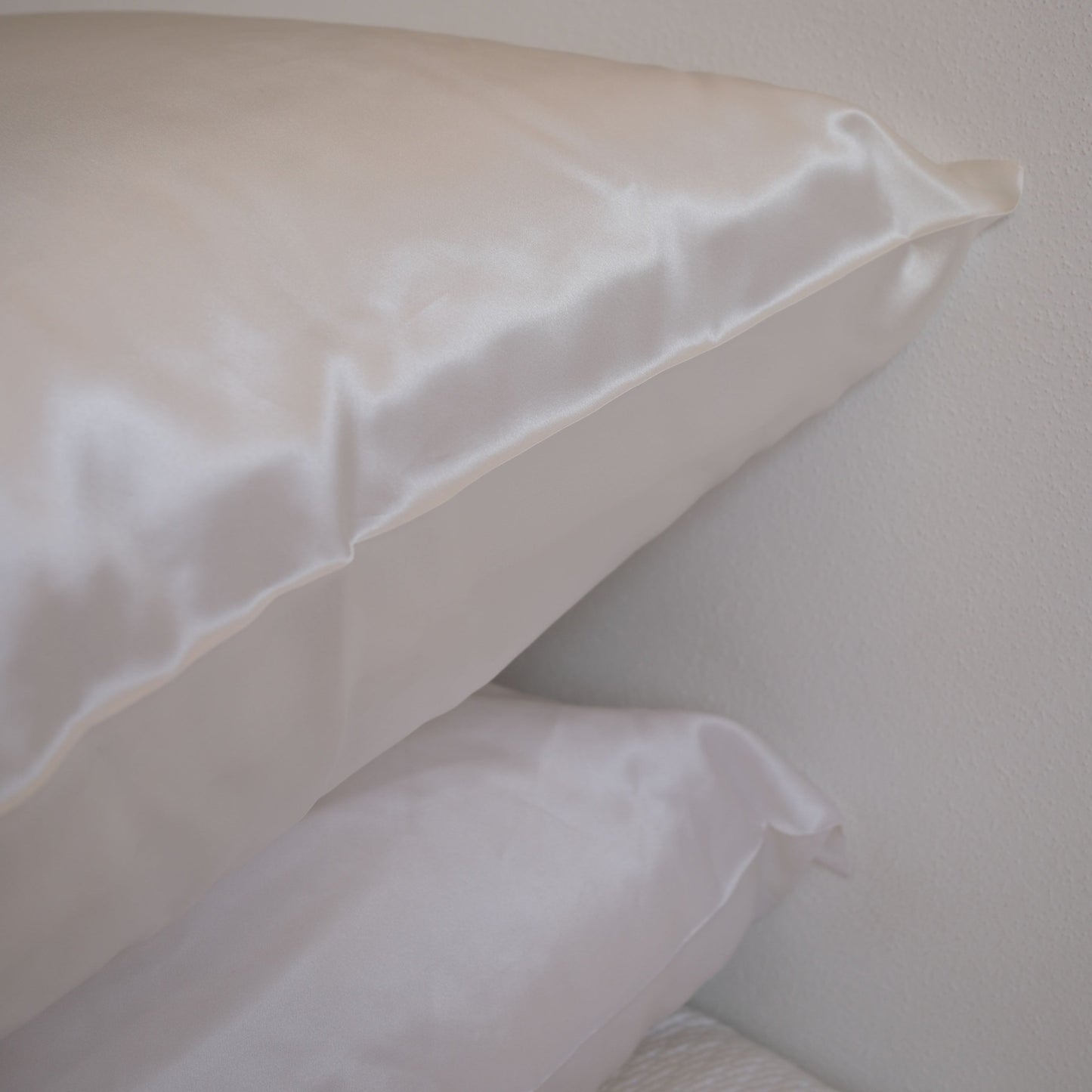 Silver Ion Organic Mulberry Silk Pillowcase - Pearl